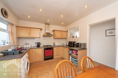 3 bedroom bungalow for sale, Boston Road, Lytham St. Annes, Lancashire