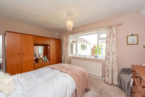 3 bedroom bungalow for sale, Boston Road, Lytham St. Annes, Lancashire