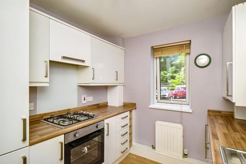 26/2 Greenpark, Edinburgh, EH17 7TB