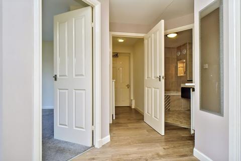26/2 Greenpark, Edinburgh, EH17 7TB
