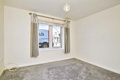 26/2 Greenpark, Edinburgh, EH17 7TB