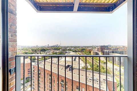 3 bedroom apartment for sale, Wilburn Basin, Salford M5