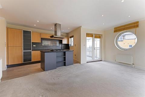 2 bedroom detached house for sale, 18 Bridge House Bridge Wharf Chertsey
