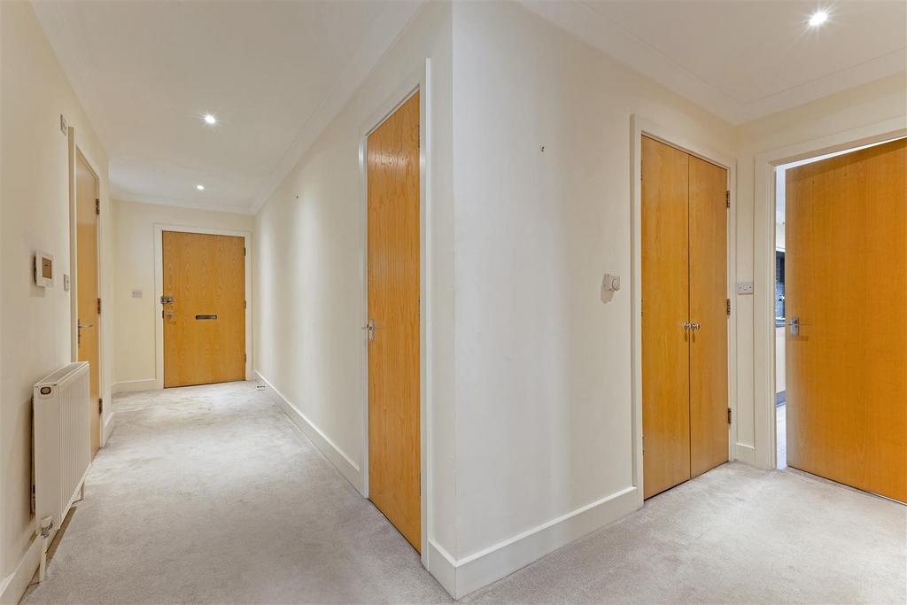 94634 Apartment 18 Bridge House Bridge (9).jpg