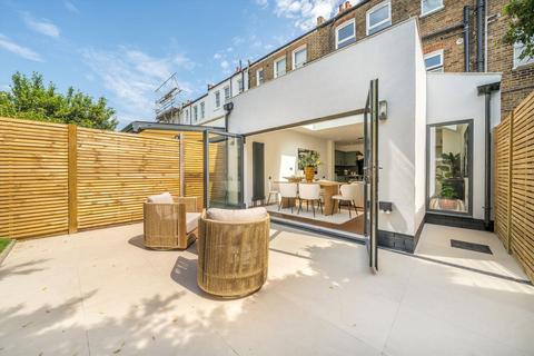 86 Moring Road, Tooting, London, SW17 8DL