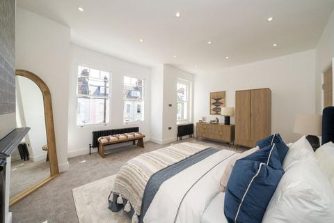 86 Moring Road, Tooting, London, SW17 8DL