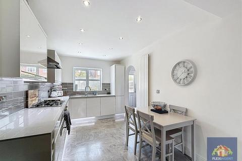 undefined, Kew House Drive, Southport PR8