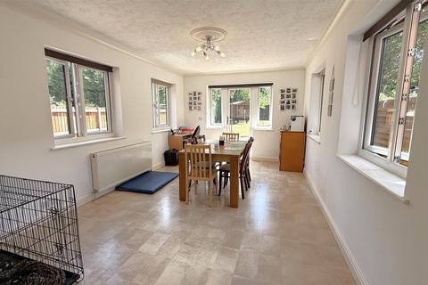 3 bedroom semi-detached house for sale, Northfield Road, Birmingham B30
