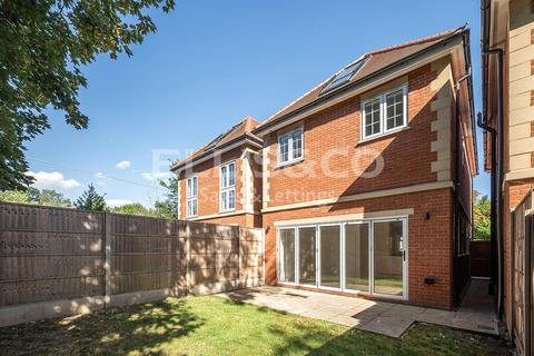 undefined, Maxwelton Close, Mill Hill, London, NW7
