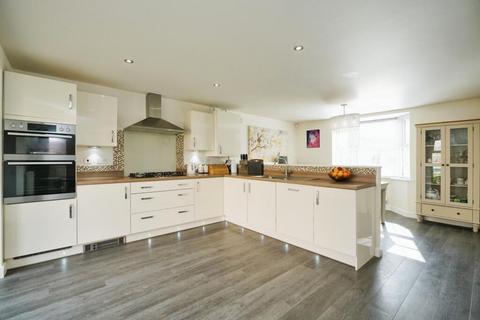 4 bedroom detached house for sale, Hargate Lane, Newton Solney, Burton-on-Trent, DE15