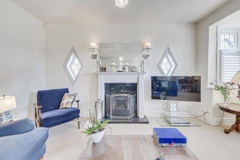 undefined, Liverpool Road, Southport PR8