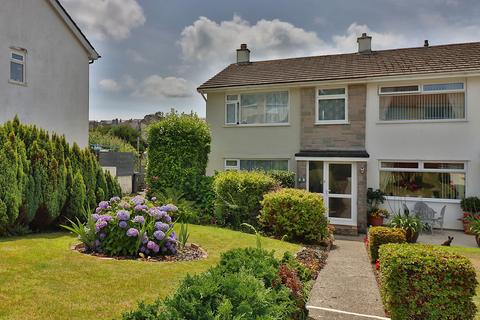 7 Broadmead, Callington, PL17 7DD