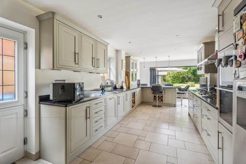 undefined, Grove Road, Tring