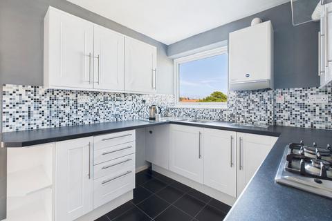 3 bedroom flat for sale, Westbrooke Court, Crescent Road, Worthing, BN11 1RG