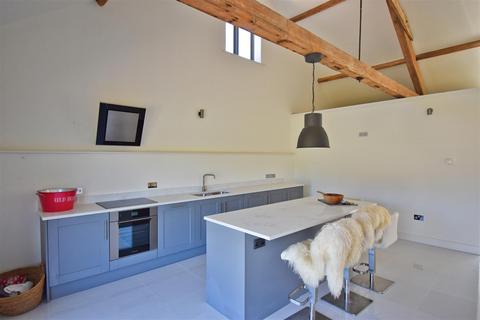 4 bedroom barn conversion to rent, New Road, Bessingham, Norwich