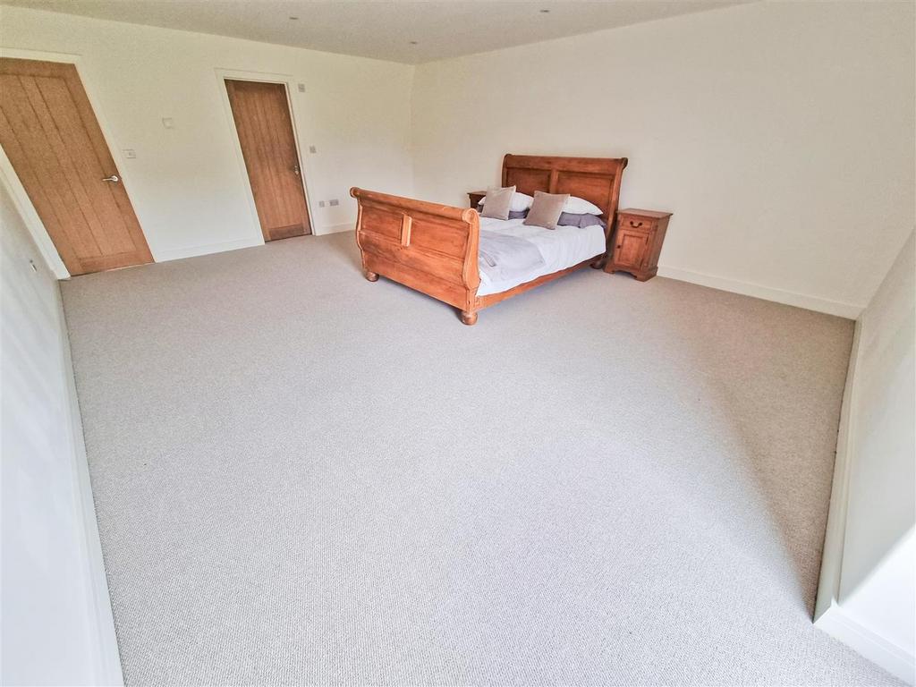 Bedroom 2.1.jpg