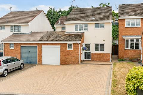 20 Delfcroft, Ware, SG12 0BH
