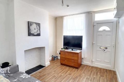 3 bedroom terraced house for sale, Clarence Road, Peterborough