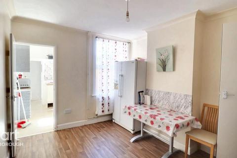 3 bedroom terraced house for sale, Clarence Road, Peterborough