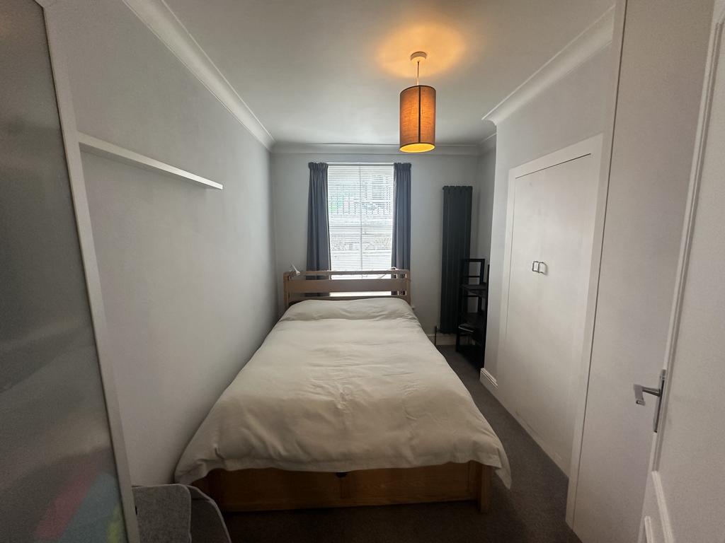 Apartment in London - More