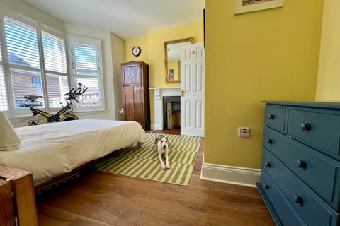 117 Parkdale Road, London, SE18 1RW