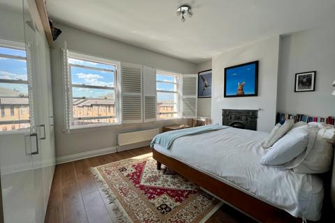 117 Parkdale Road, London, SE18 1RW