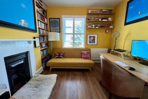 117 Parkdale Road, London, SE18 1RW