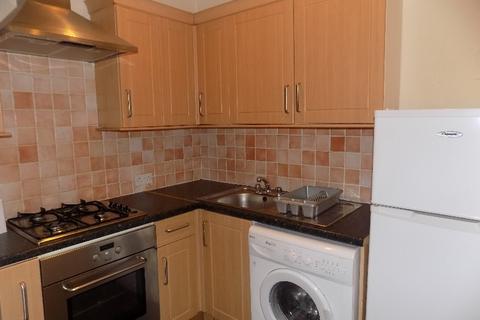 2 bedroom flat to rent, Albert Road, Glasgow, G42