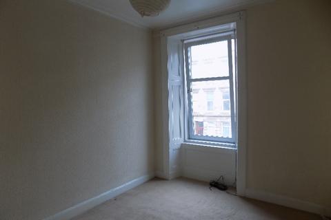 2 bedroom flat to rent, Albert Road, Glasgow, G42