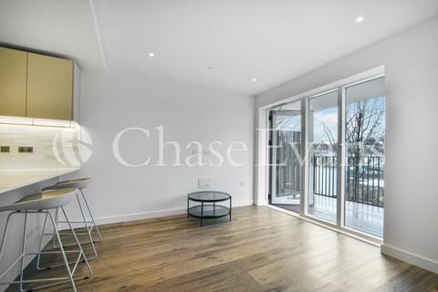 Studio to rent, Azure House, Moselle Gardens, 5 Brook Road, Clarendon, London, N8