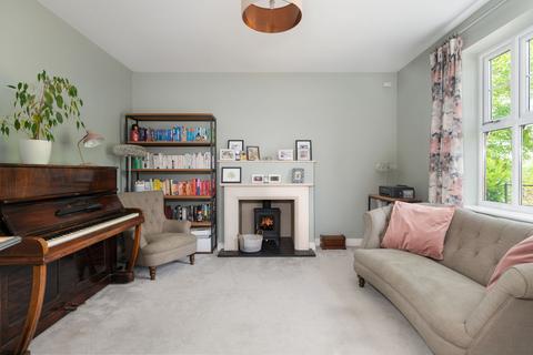 1 Oat Close, Rotherfield Greys, Henley-on-thames, RG9 4EX