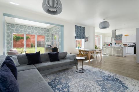 1 Oat Close, Rotherfield Greys, Henley-on-thames, RG9 4EX