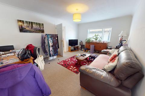 5 bedroom end of terrace house for sale, Whaddon Road, Cheltenham