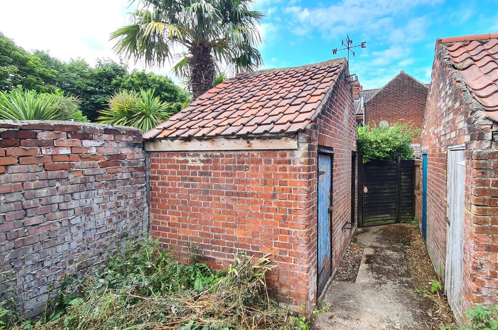 Shed