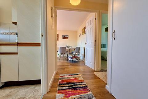 undefined, Holne Chase, Widewell,  Plymouth. Beautifully Presented 2-Bedroom Flat with Sunny Outlook and Juliet Balcony