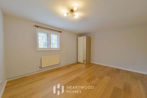 2 bedroom maisonette for sale, White Hedge Drive, St. Albans, AL3 5TJ