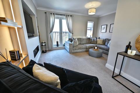 3 bedroom townhouse for sale, Thorpe View, Ashbourne, DE6