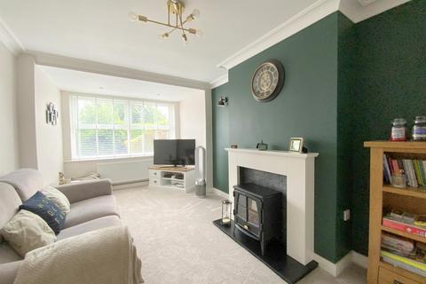39 Church Lane, Humberston, Grimsby, DN36 4HZ