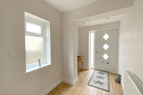 39 Church Lane, Humberston, Grimsby, DN36 4HZ