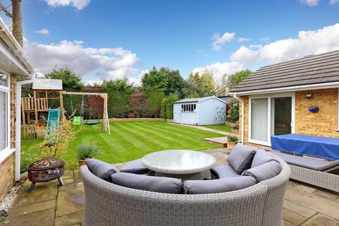 6 bedroom chalet for sale, Old Beaconsfield Road, Farnham Common SL2