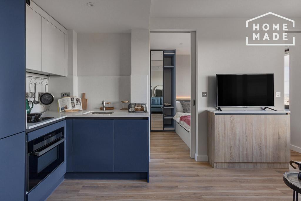 B09ab7063623943bd165d377e84a