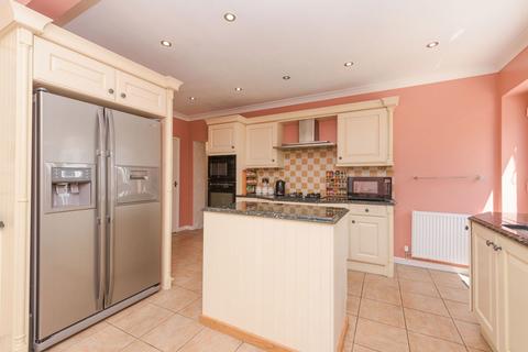 4 bedroom detached house for sale, Lodge Road, Walsall WS5
