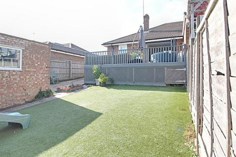 3 bedroom semi-detached bungalow for sale, Taylors Road, Chesham