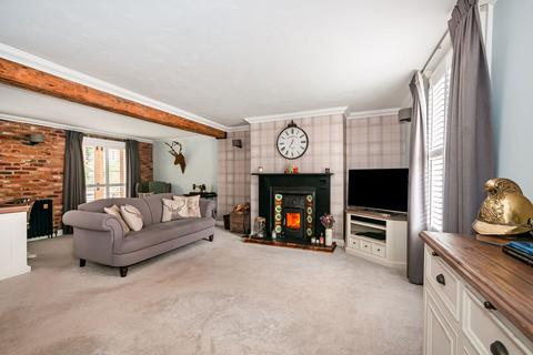 4 bedroom terraced house for sale, Souttergate, Hull HU12
