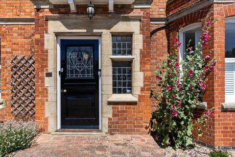 undefined, Grange Road, Geddington, NN14