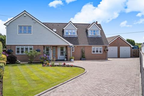 254 Moorfield Lane, Scarisbrick, Ormskirk, L40 8JF