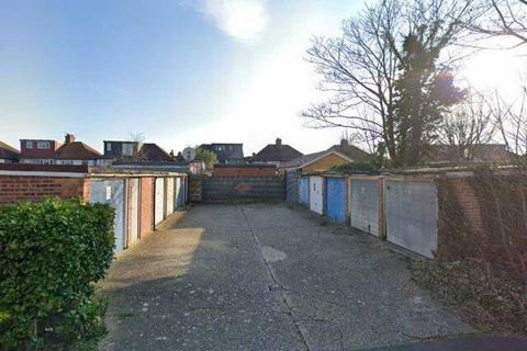 Garage to rent, Old Park Mews, Hounslow TW5