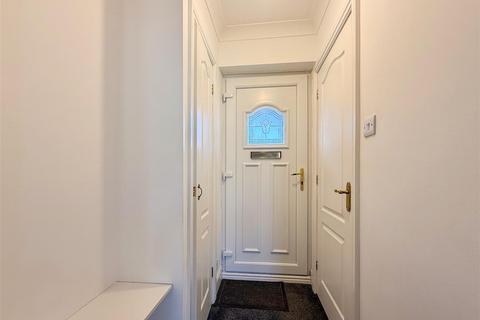 4 Galahad Close, Burnham-on-crouch, CM0 8EP