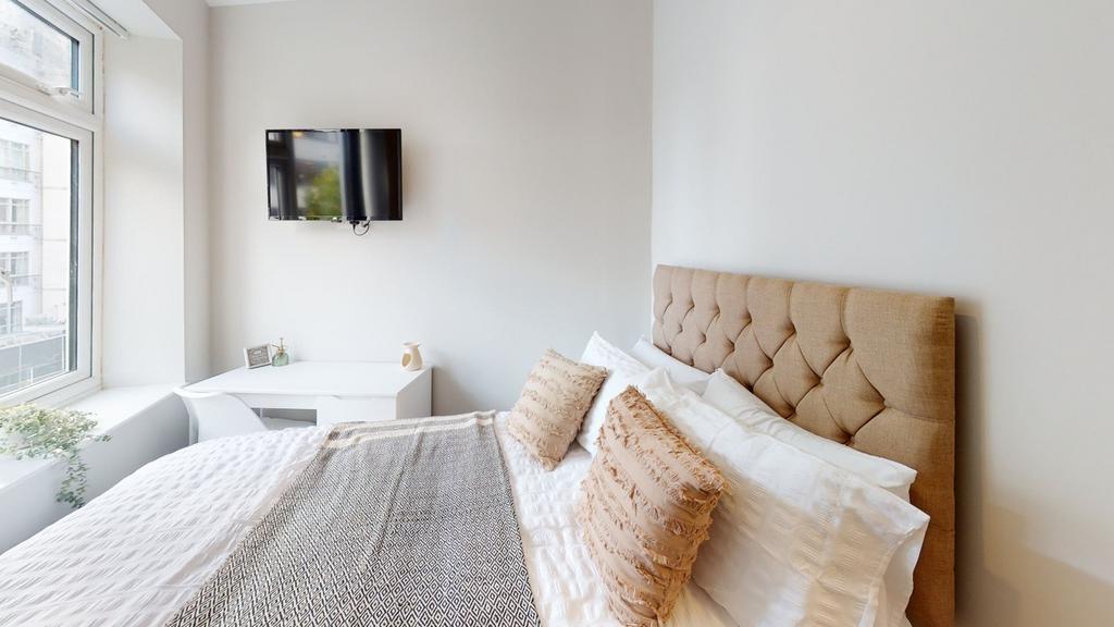 A beautifully presented double bedroom with amp...
