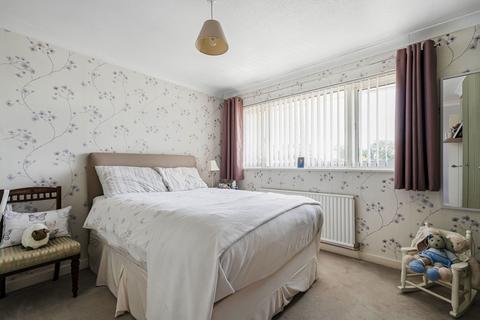 2 Bridgewater Rise, Brackley, NN13 6DA